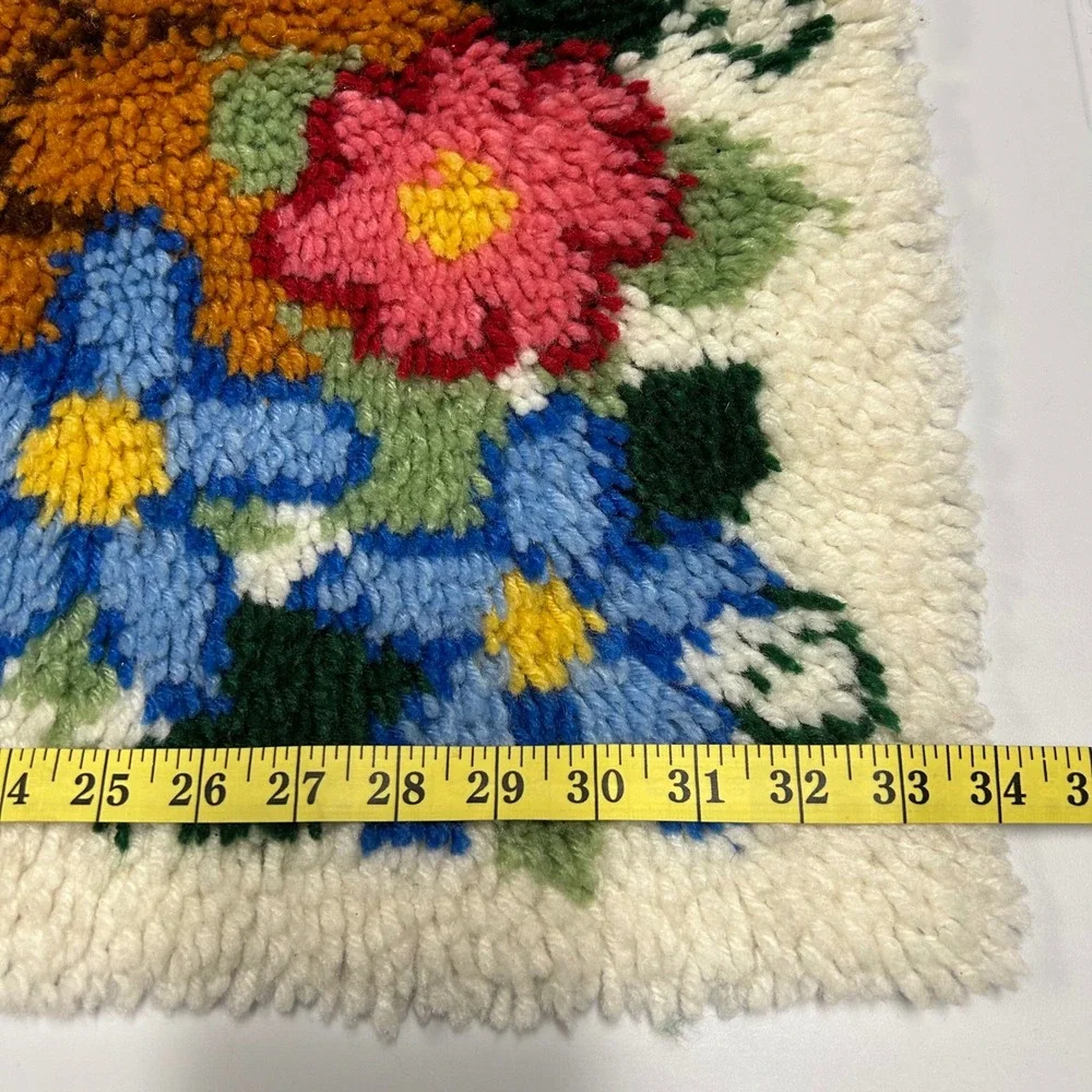 Vintage Handmade Latch Hook Rug Kittens Cats Floral Wall Hanging Decor 34x24.5